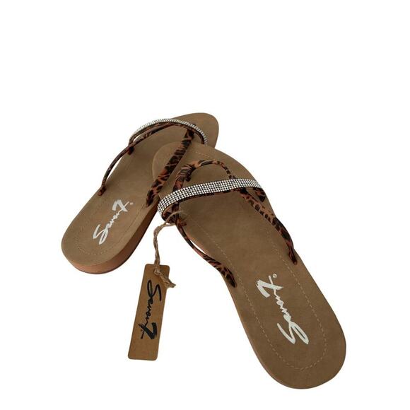 Seven7 Women’s Cute Animal Print Slippers with sequins crossed Strap 
Size 11. - Picture 3 of 10